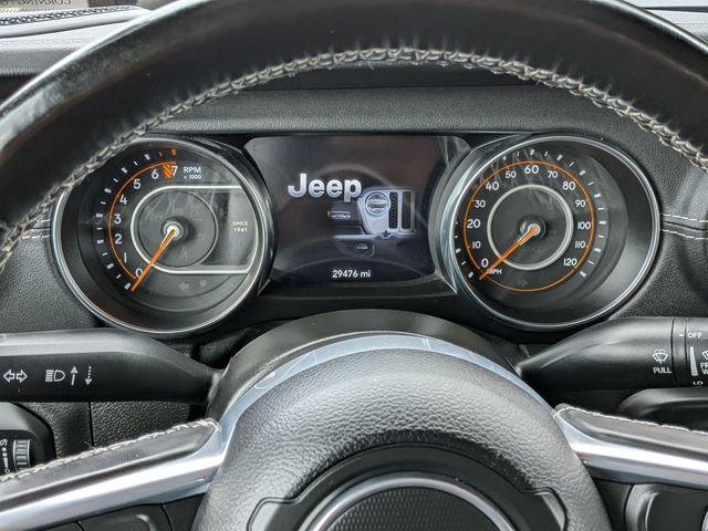 Certified 2022 Jeep Gladiator Overland w/ Popular Equipment Package AWD/4WD image 26