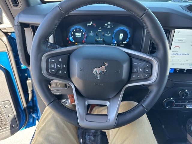 New 2025 Ford Bronco Badlands image 15