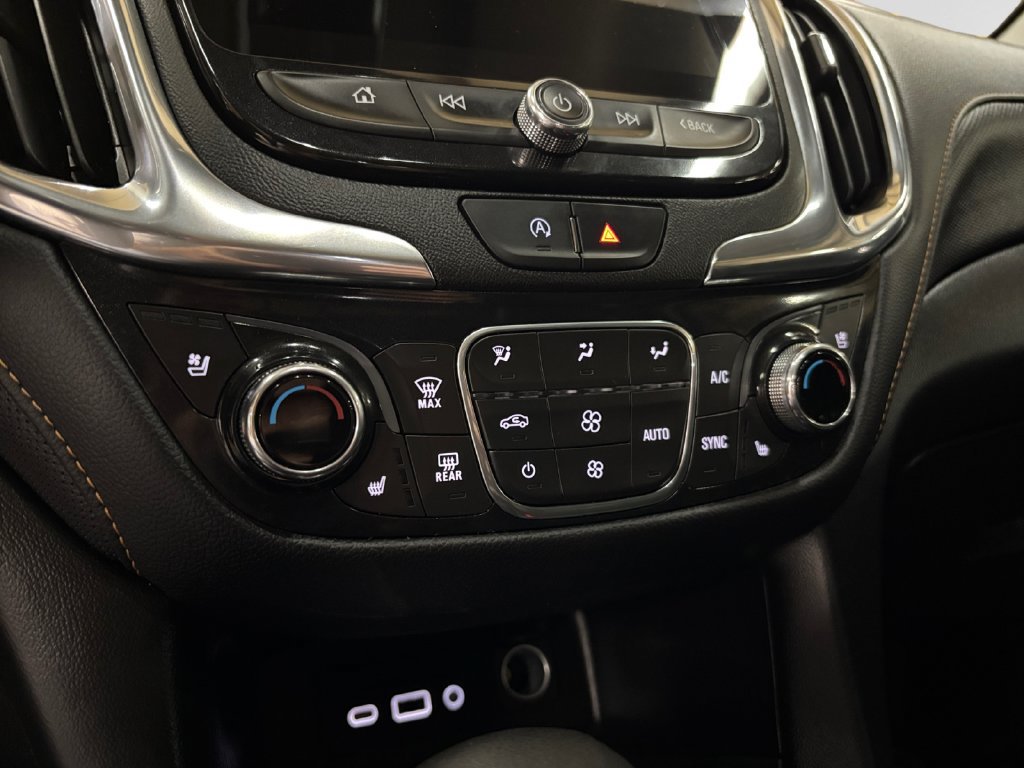 Used 2022 Chevrolet Equinox Premier AWD/4WD image 33