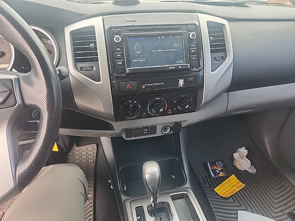 Used 2015 Toyota Tacoma PreRunner w/ SR5 Package RWD image 24