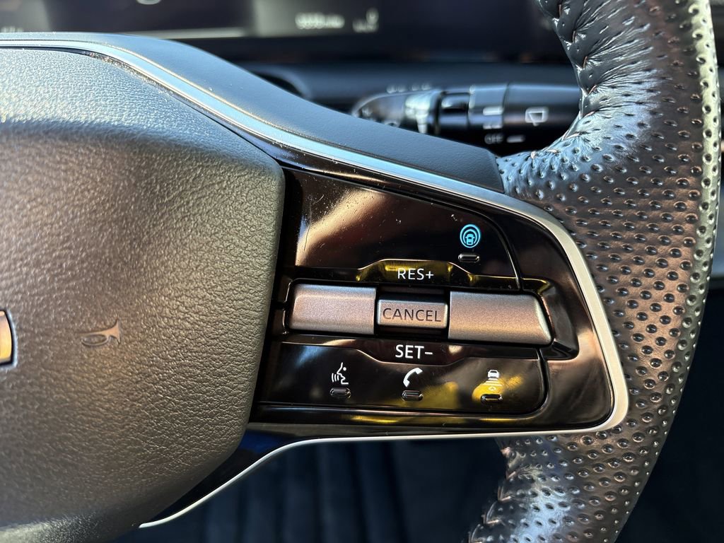 Used 2024 Nissan Ariya FWD image 16