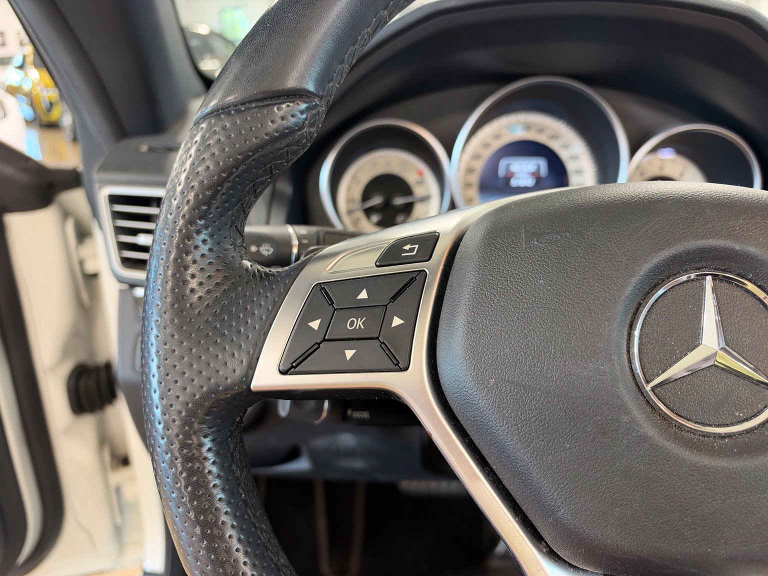 Used 2016 Mercedes-Benz E 550 Cabriolet image 18