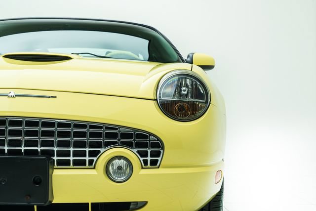 Used 2002 Ford Thunderbird RWD image 7