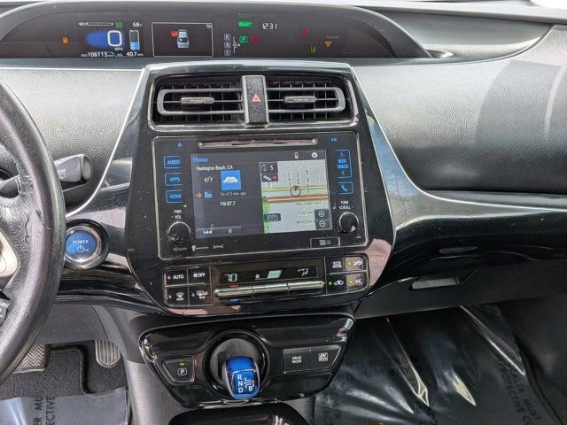 Used 2016 Toyota Prius Three Touring FWD image 17