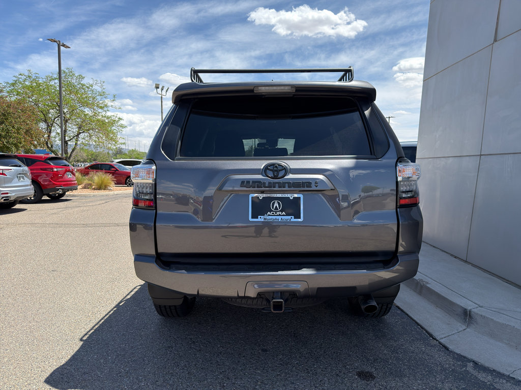 Used 2022 Toyota 4Runner SR5 w/ 4Runner Black Package (TMS) AWD/4WD image 6