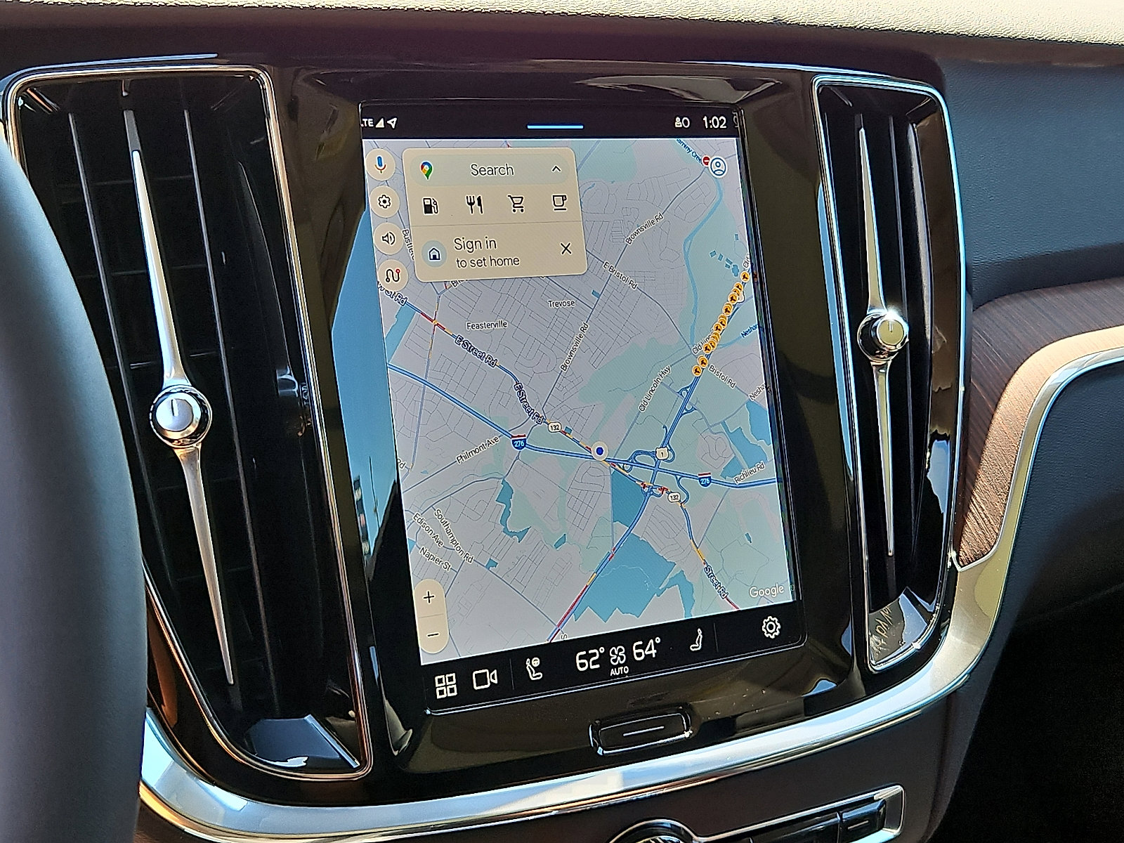 Certified 2024 Volvo V60 B5 Cross Country Plus image 17