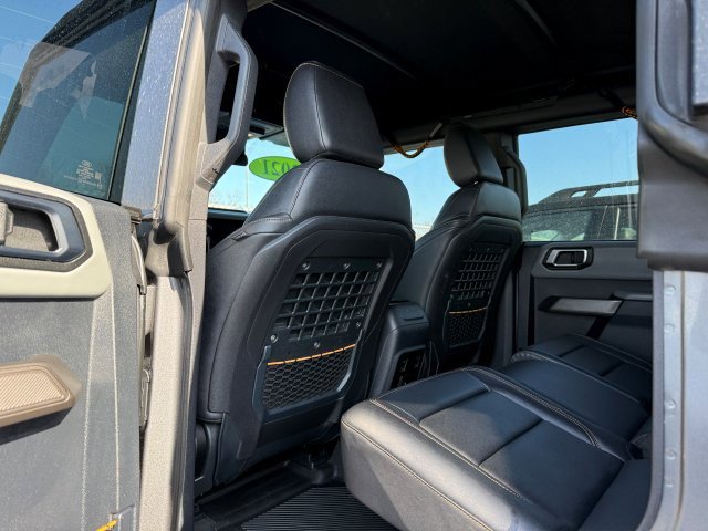 Used 2021 Ford Bronco Badlands w/ Sasquatch Package image 17