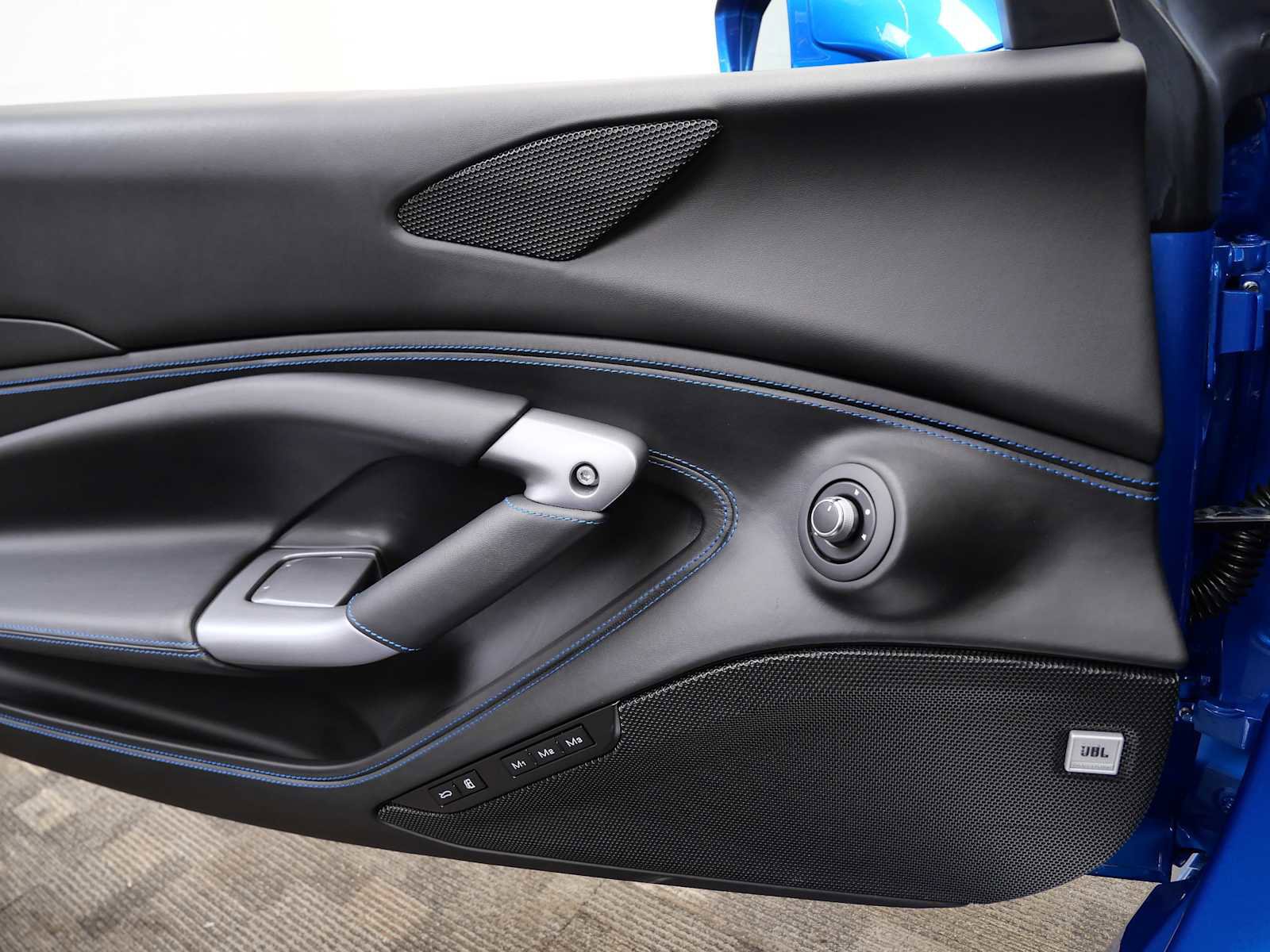 Certified 2023 Ferrari F8 Tributo image 33