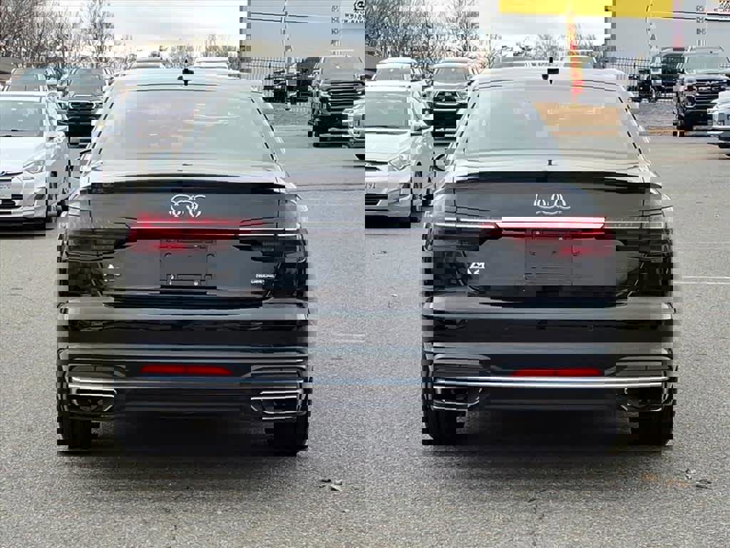 Used 2021 Audi A4 2.0T Premium w/ Convenience Package image 5