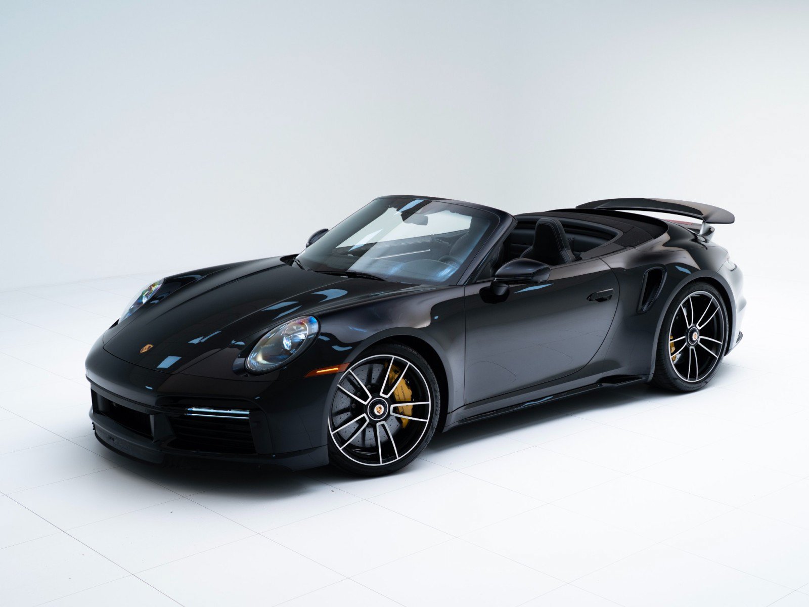 Certified 2024 Porsche 911 Turbo S AWD/4WD image 1