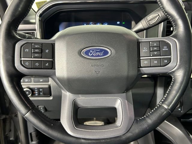 Used 2023 Ford F350 Lariat AWD/4WD image 28