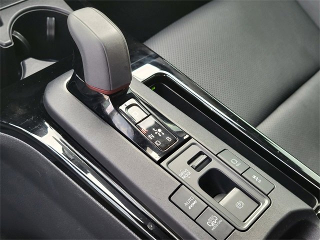 Used 2023 Toyota Prius Prime SE image 30