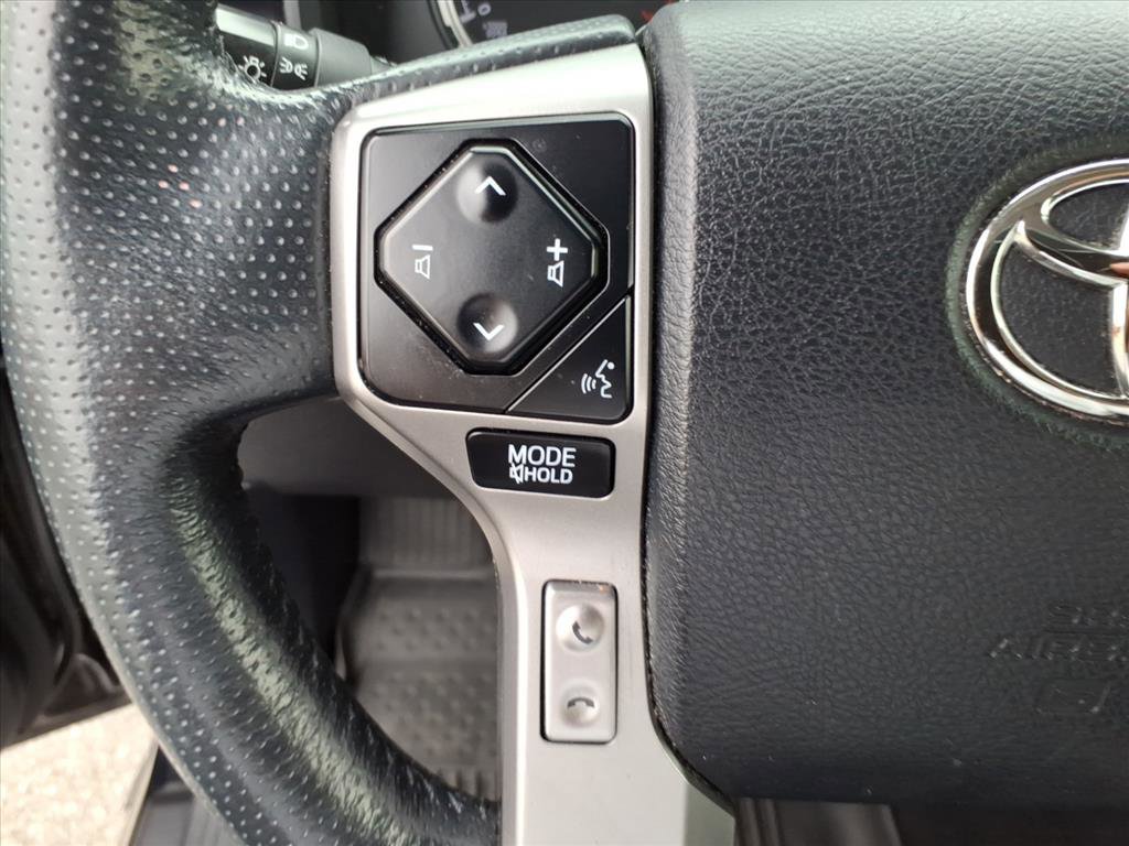 Used 2023 Toyota 4Runner Limited AWD/4WD image 31