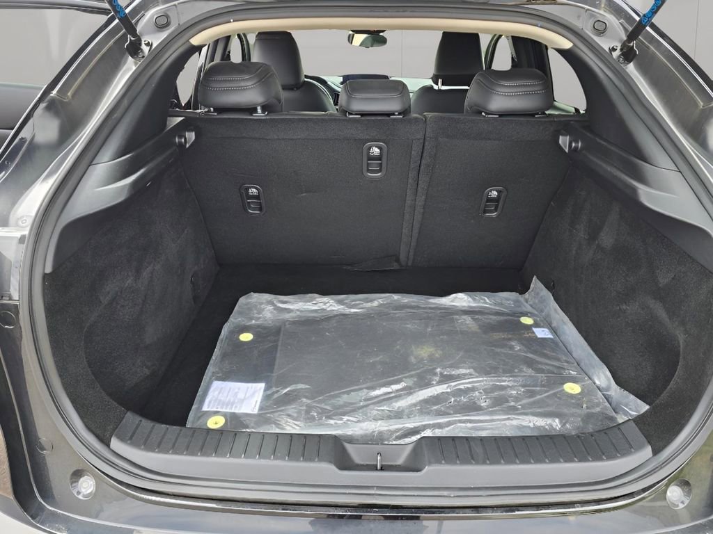 Used 2023 MAZDA CX-30 AWD 2.5 S w/ Select Package image 26