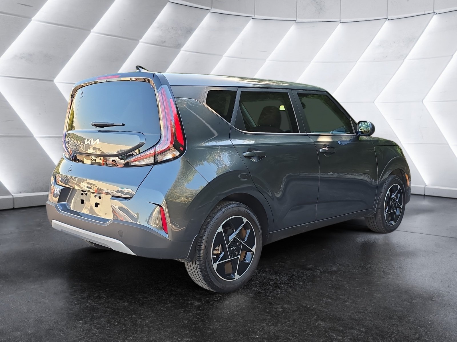 Used 2025 Kia Soul EX FWD image 5
