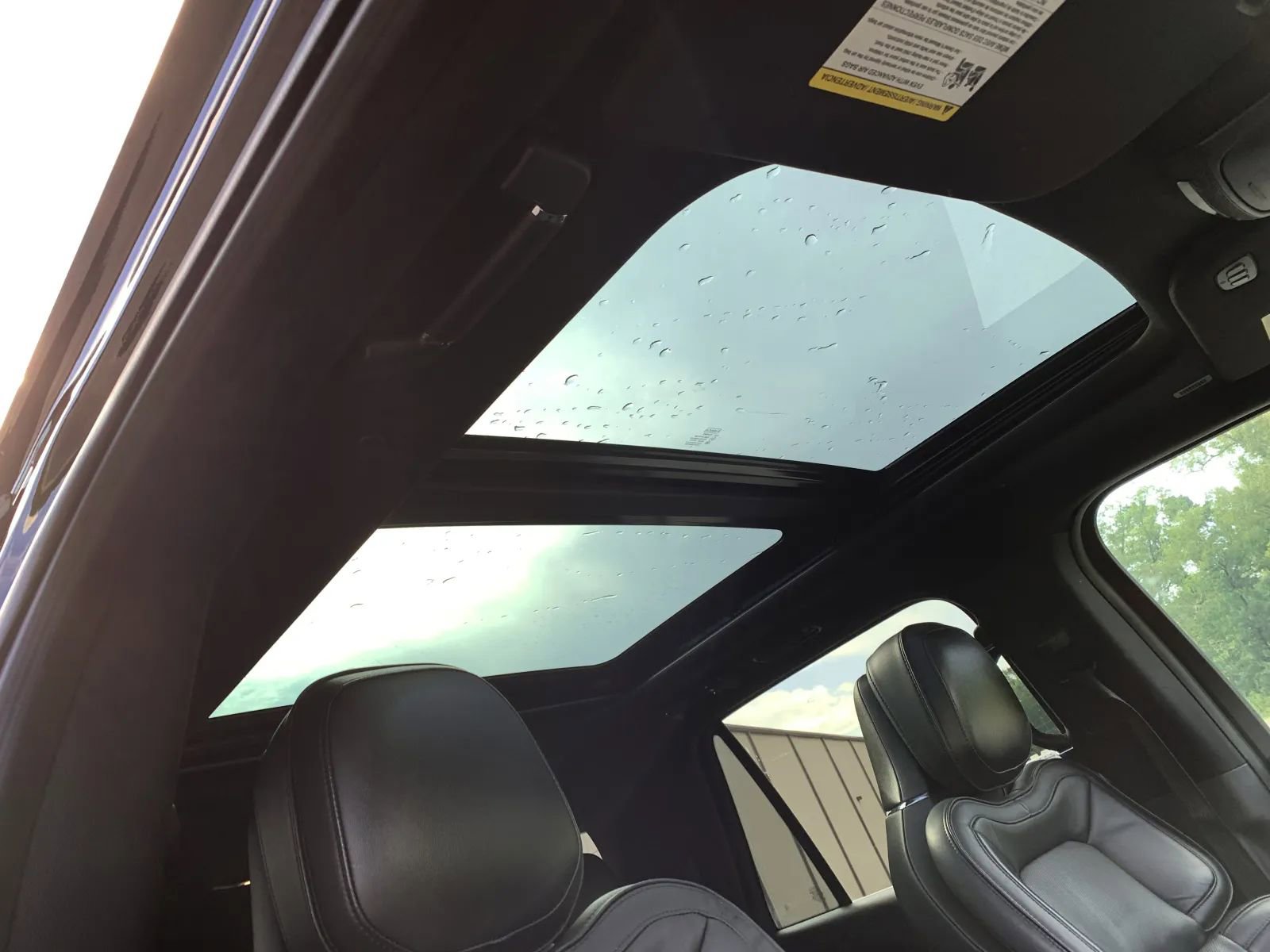 Used 2018 Lincoln Navigator L Reserve w/ Technology Package image 11