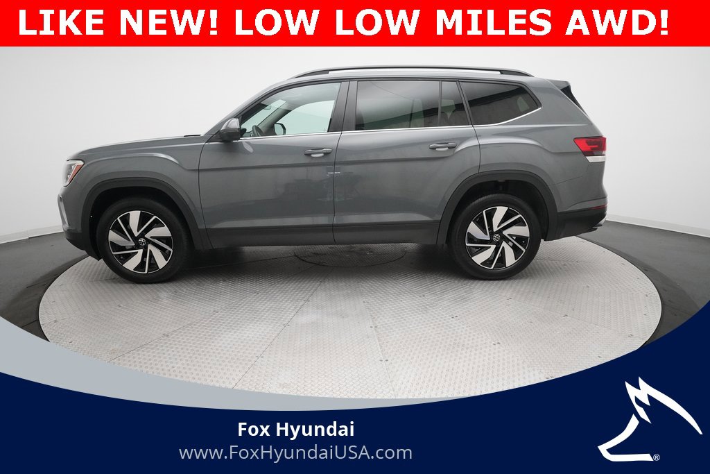 Used 2025 Volkswagen Atlas SE image 24