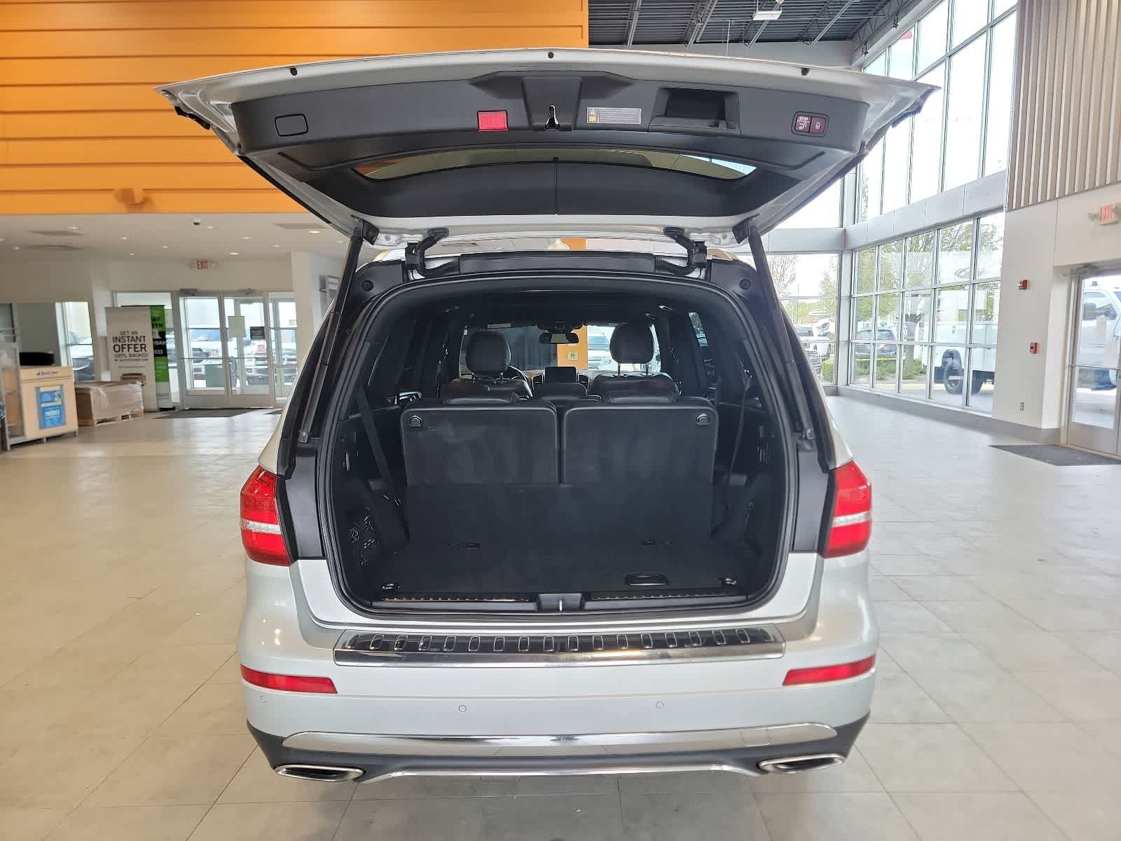 Used 2017 Mercedes-Benz GLS 450 4MATIC image 38