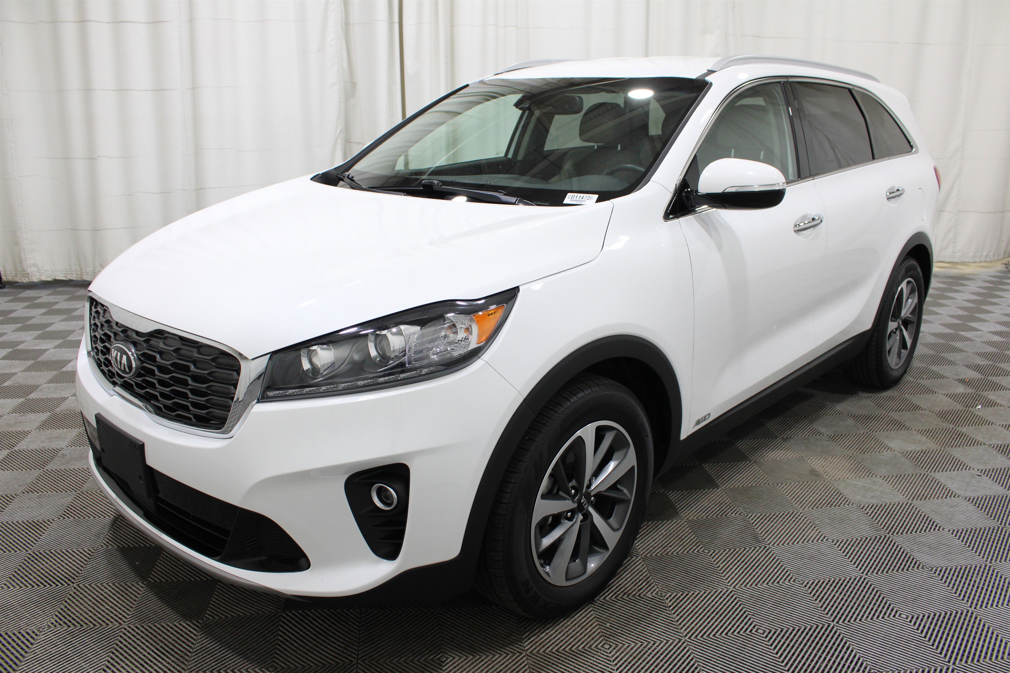 Used 2019 Kia Sorento EX image 32