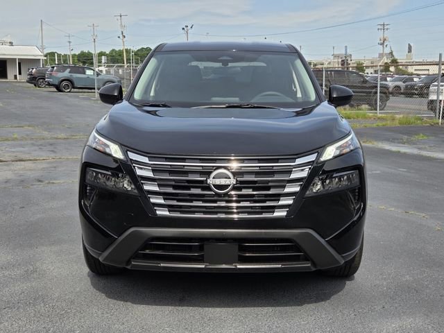 Used 2026 Nissan Rogue SV w/ Cold Weather Package FWD image 8