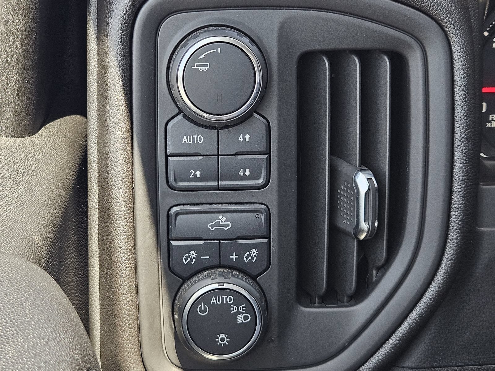 Used 2020 Chevrolet Silverado 2500 W/T w/ WT Fleet Convenience Package AWD/4WD image 25