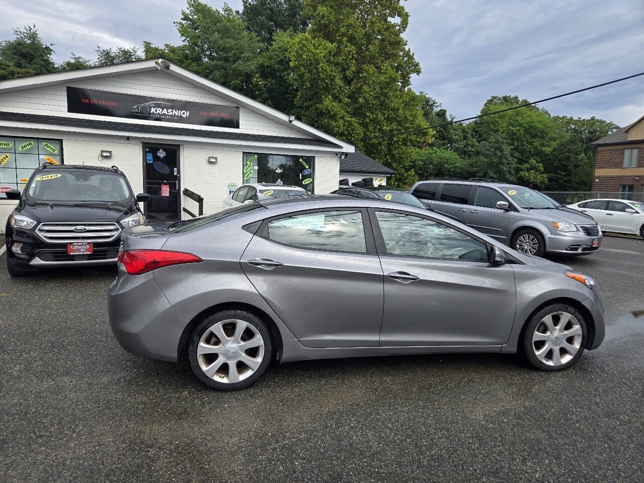 Used 2012 Hyundai Elantra Limited FWD image 6