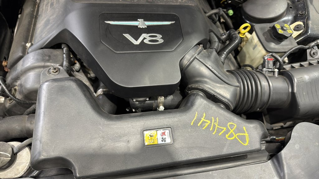 Used 2003 Ford Thunderbird Deluxe image 27