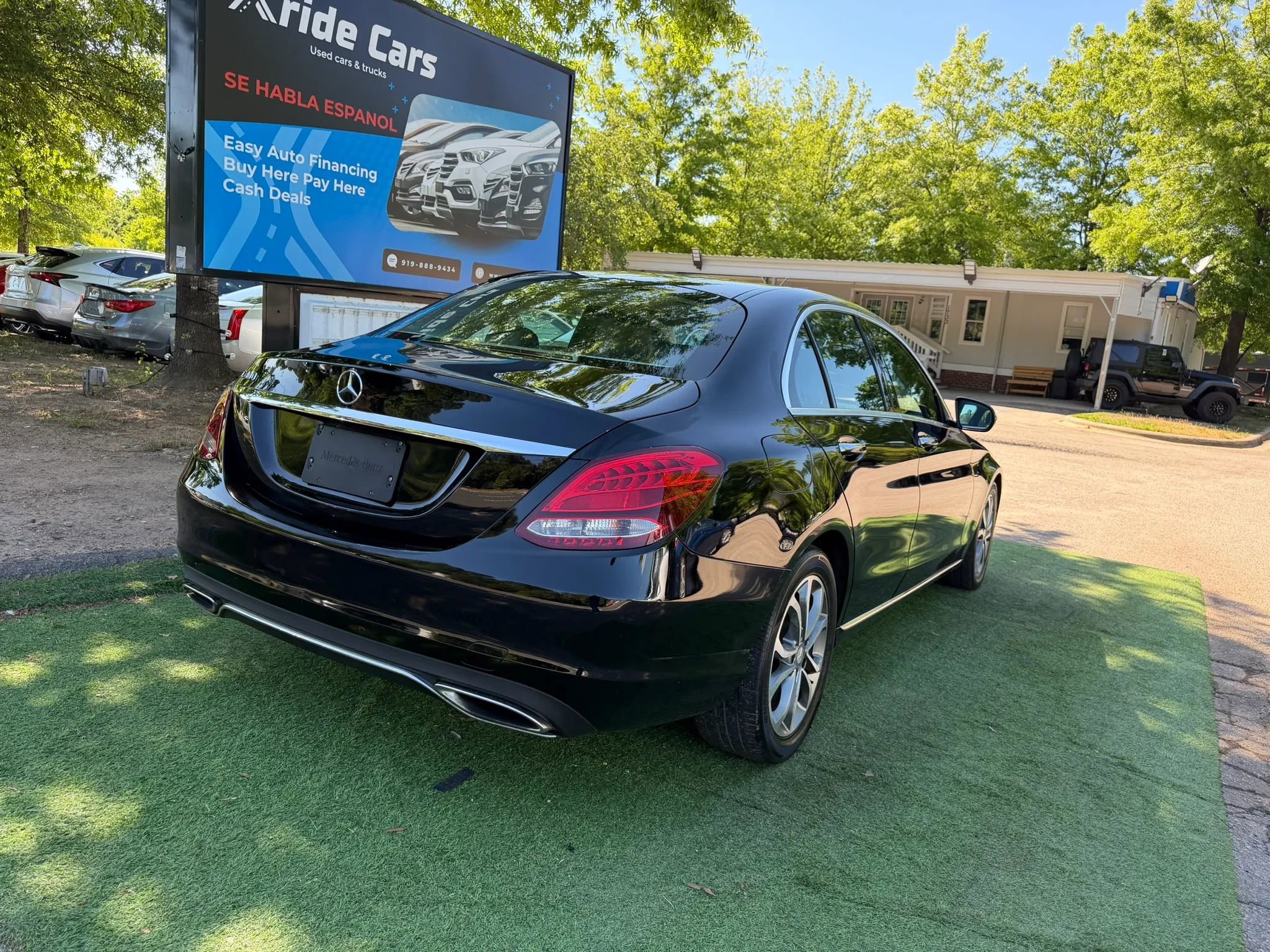 Used 2017 Mercedes-Benz C 300 Sedan w/ Premium 1 Package image 4