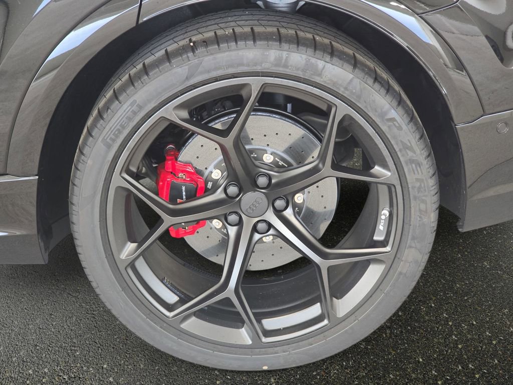 New 2026 Audi RS Q8 performance image 20