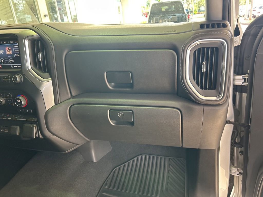 Used 2020 Chevrolet Silverado 1500 LT w/ All-Star Edition image 22