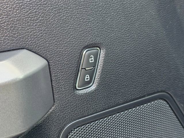 Used 2018 Ford F150 XLT w/ Equipment Group 302A Luxury image 23