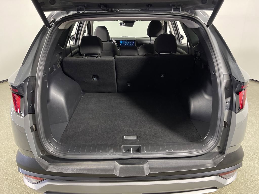 Certified 2025 Hyundai Tucson SEL FWD image 10