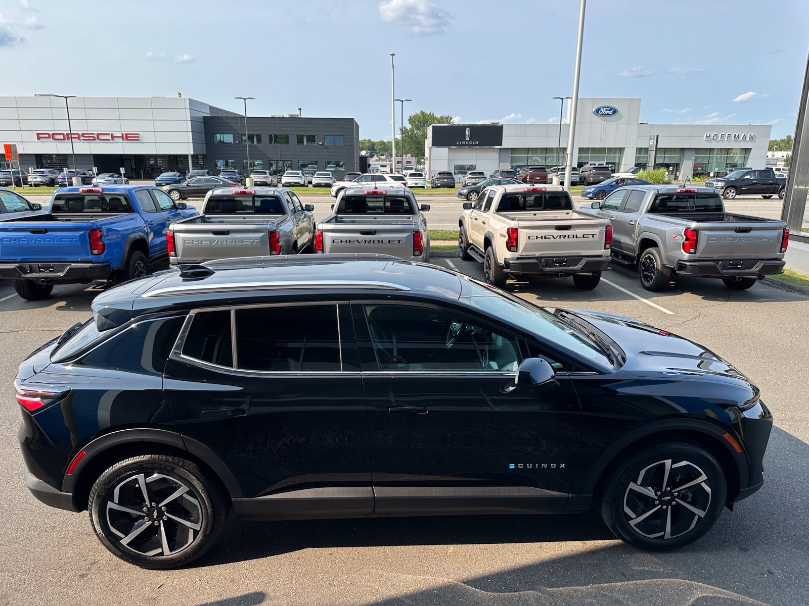 New 2026 Chevrolet Equinox EV LT FWD image 6