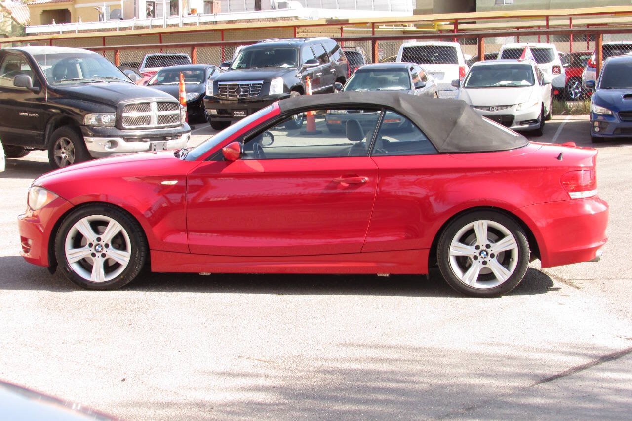 Used 2008 BMW 128i Convertible RWD image 12