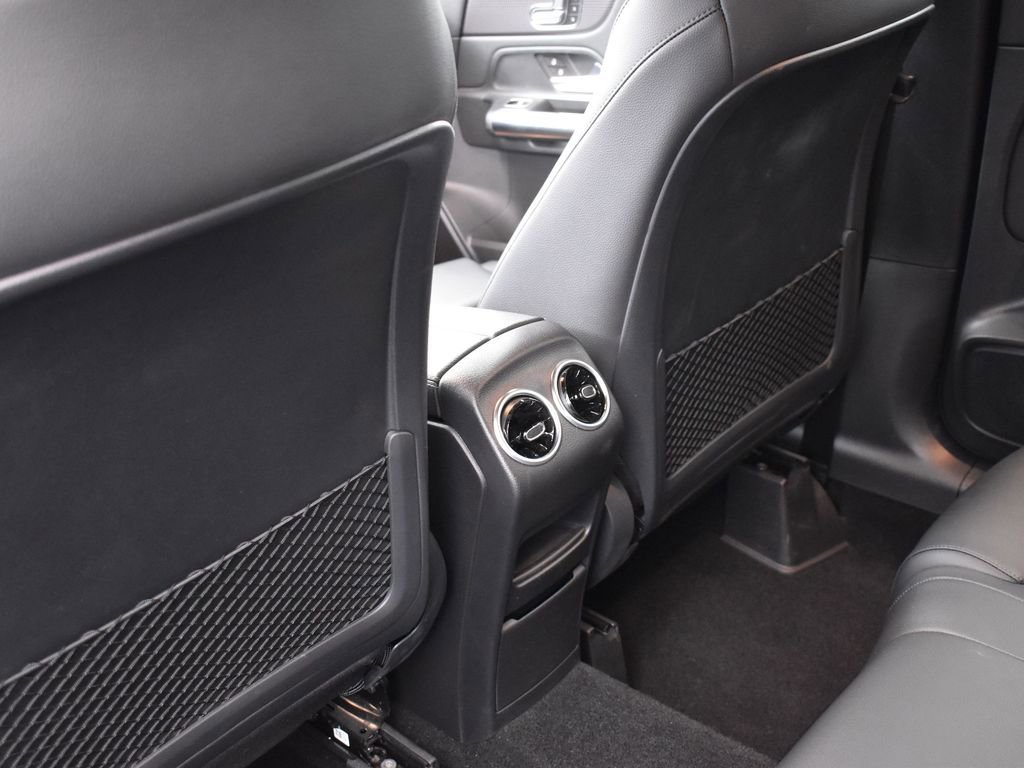 Used 2022 Mercedes-Benz GLA 250 4MATIC image 22