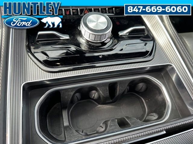 Used 2022 Jeep Grand Wagoneer Series II AWD/4WD image 27