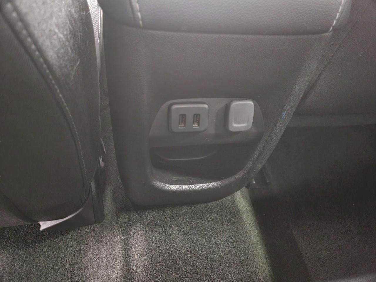 Used 2018 Chevrolet Colorado LT image 22