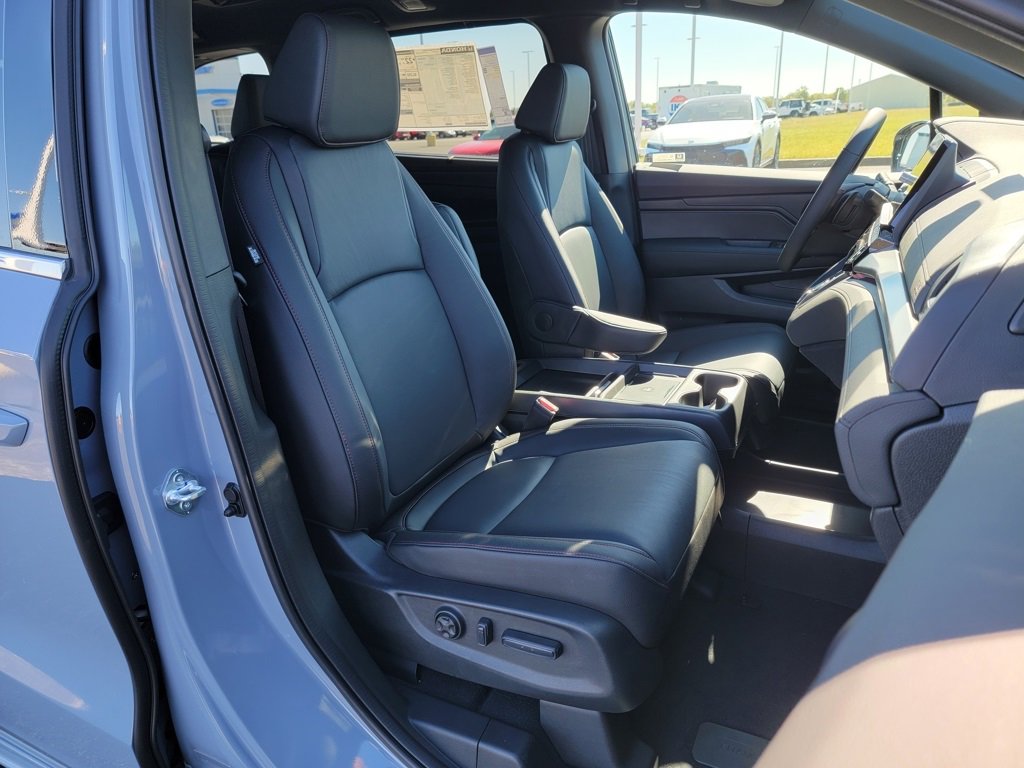 New 2026 Honda Odyssey Sport-L image 12