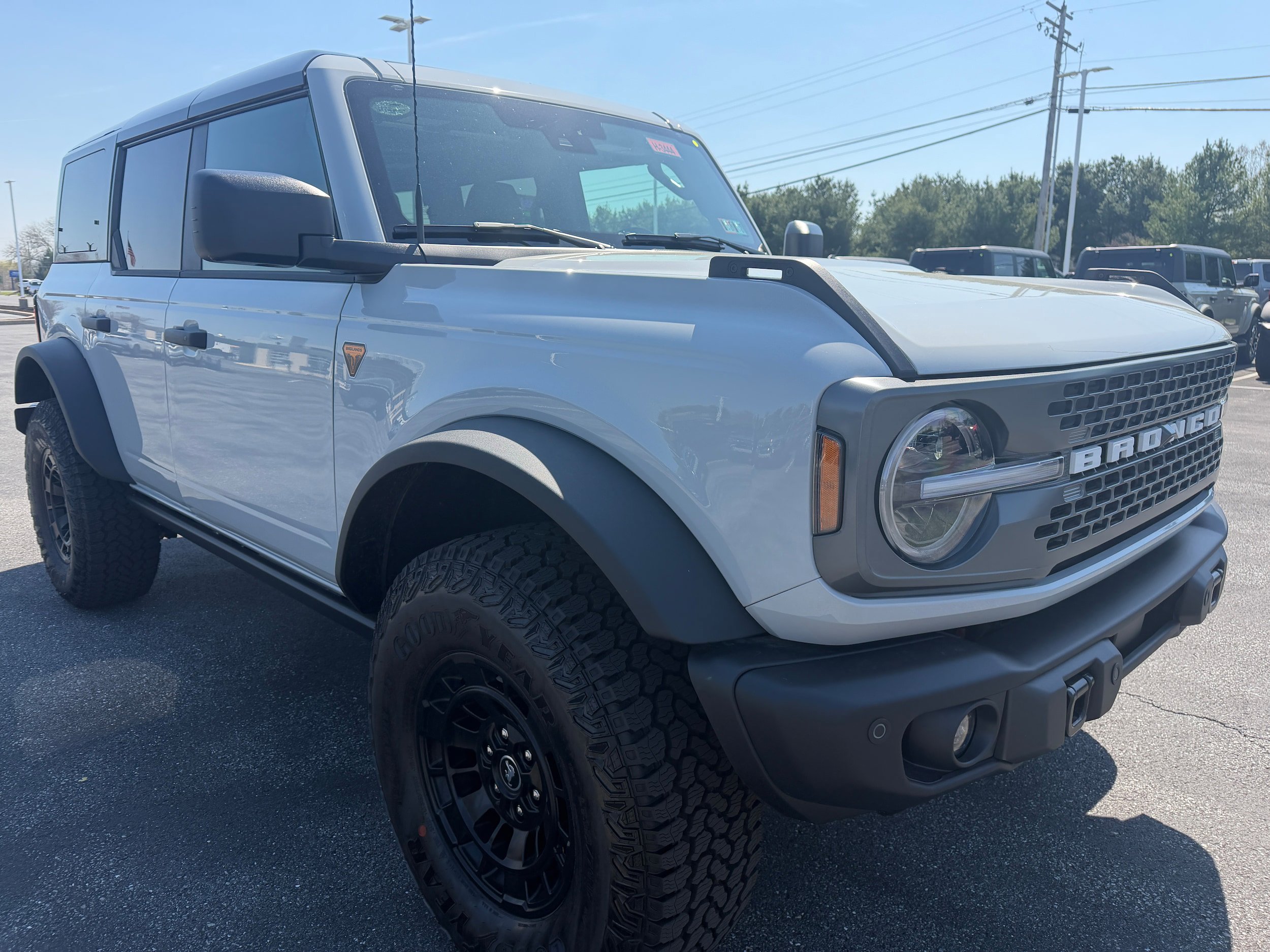 New 2026 Ford Bronco Badlands image 7