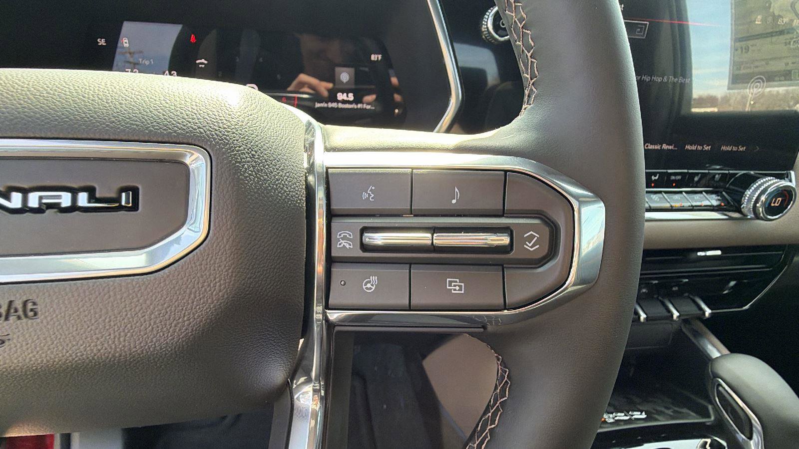 New 2026 GMC Canyon Denali AWD/4WD image 34
