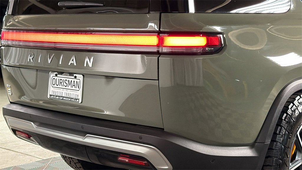 Used 2022 Rivian R1S Launch Edition image 6