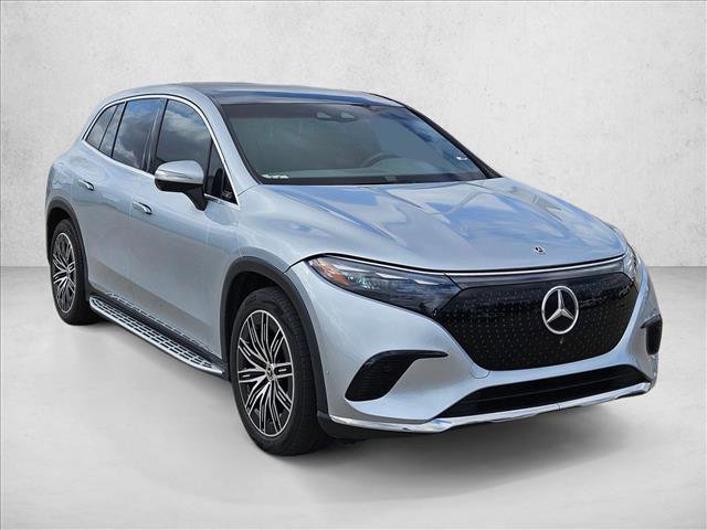Used 2023 Mercedes-Benz EQS 450+ SUV image 3