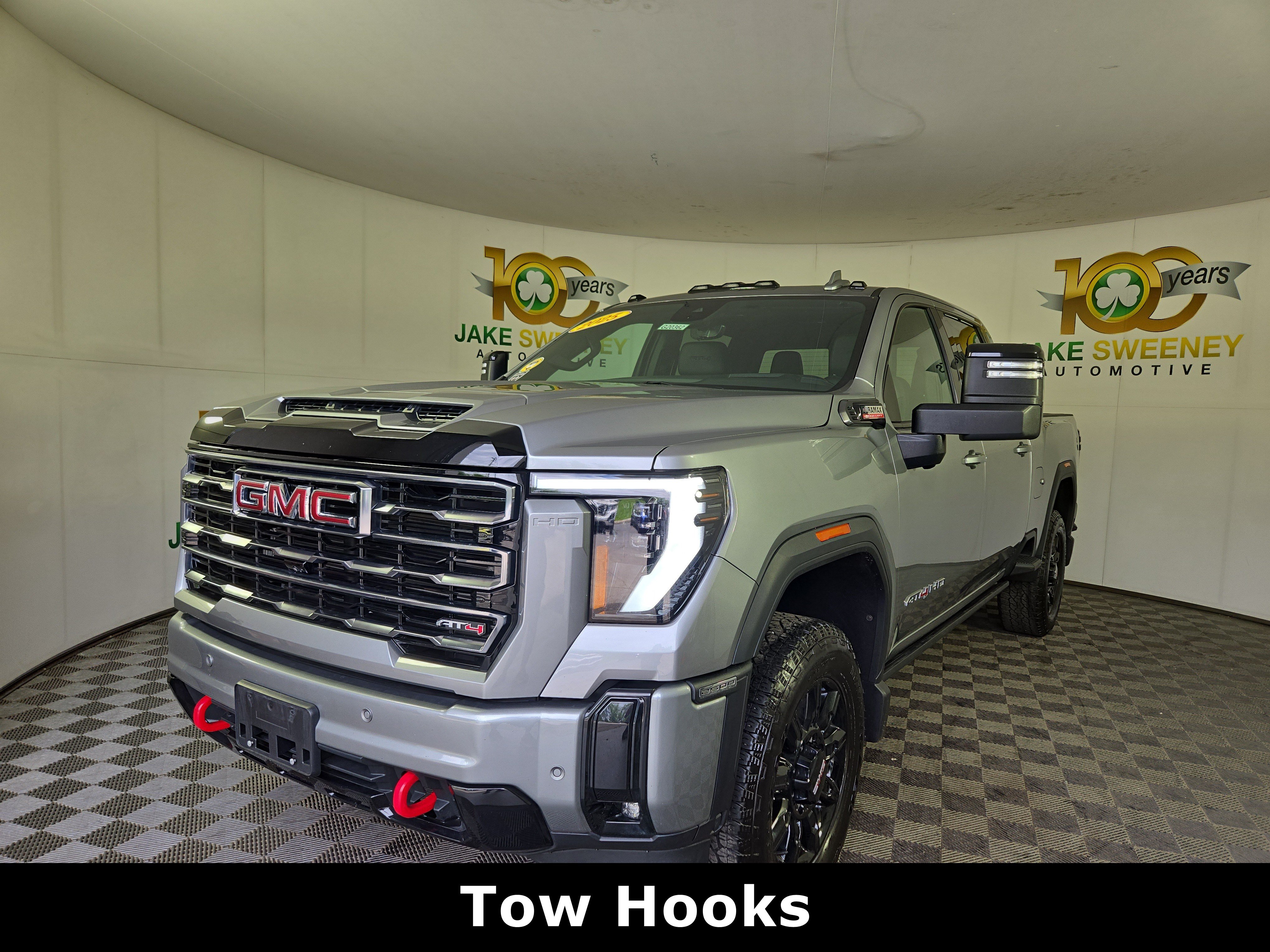 Certified 2025 GMC Sierra 2500 AT4 w/ AT4 Premium Plus Package AWD/4WD image 3