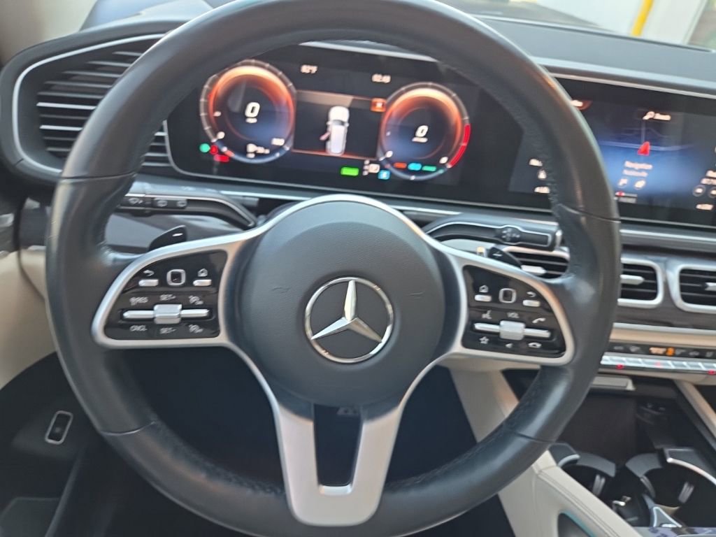 Used 2021 Mercedes-Benz GLS 580 4MATIC image 37