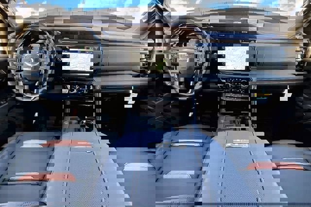 New 2026 GMC Sierra 2500 AT4 w/ AT4 Premium Plus Package image 6