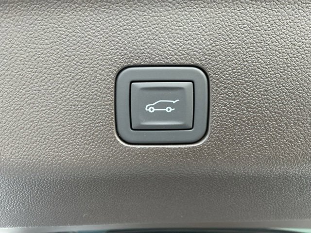 New 2026 Chevrolet Tahoe LT image 18