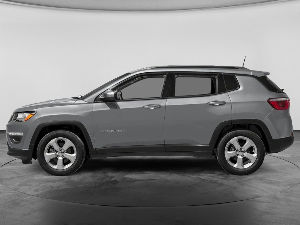 Used 2017 Jeep Compass Limited AWD/4WD image 3