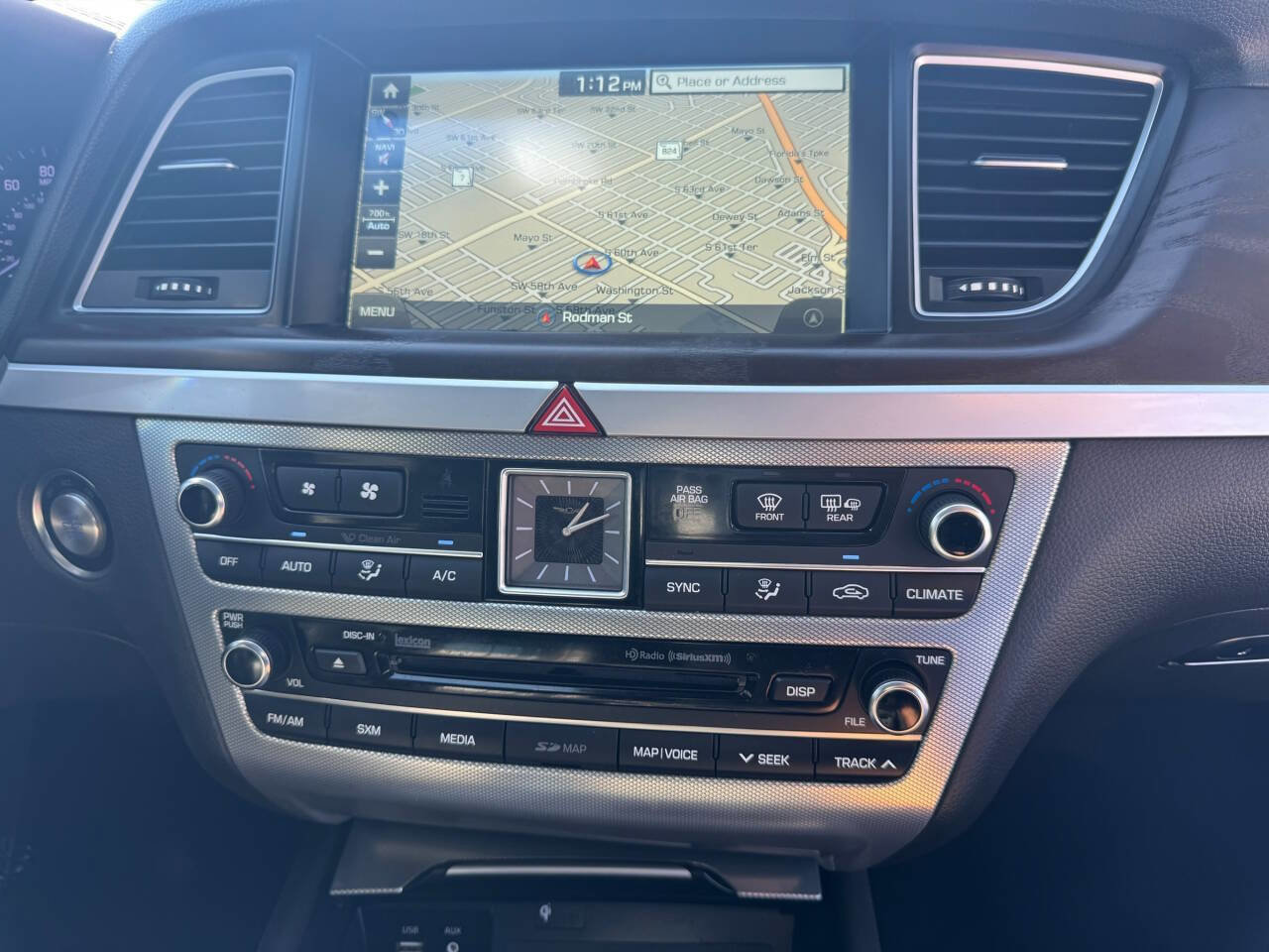 Used 2018 Genesis G80 3.8 w/ Option Group 03 image 28