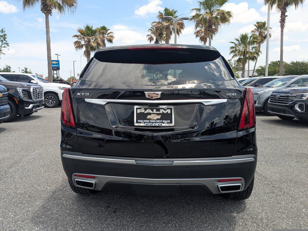 Used 2026 Cadillac XT5 Premium Luxury w/ Driver Assist Package FWD image 4