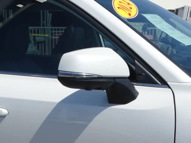 Used 2024 Toyota Grand Highlander Limited image 7